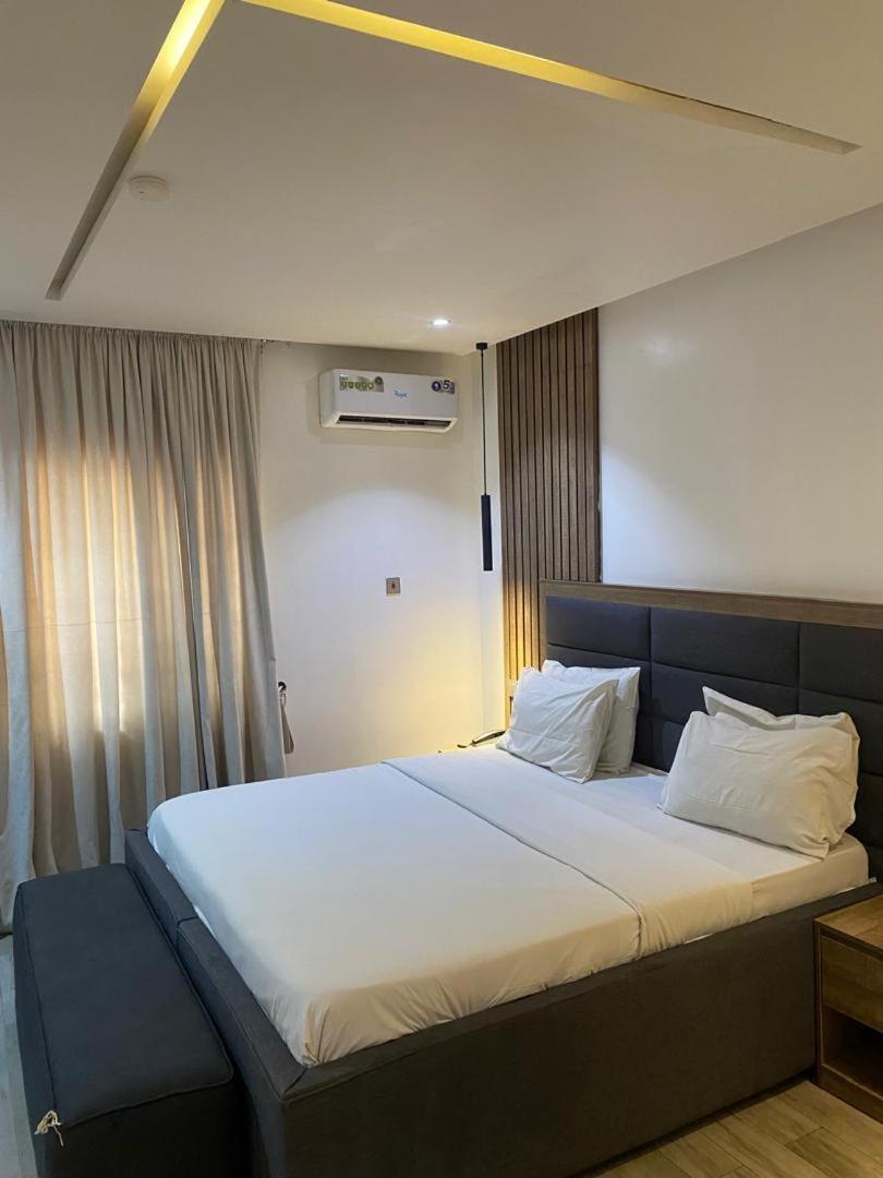 Centurion Aparthotel Абуджа Экстерьер фото